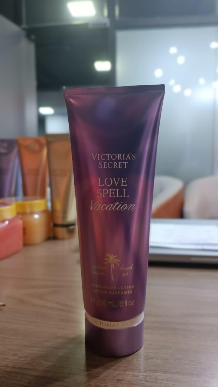 VICTORIA SECRET - LOVE SPELL VACATION